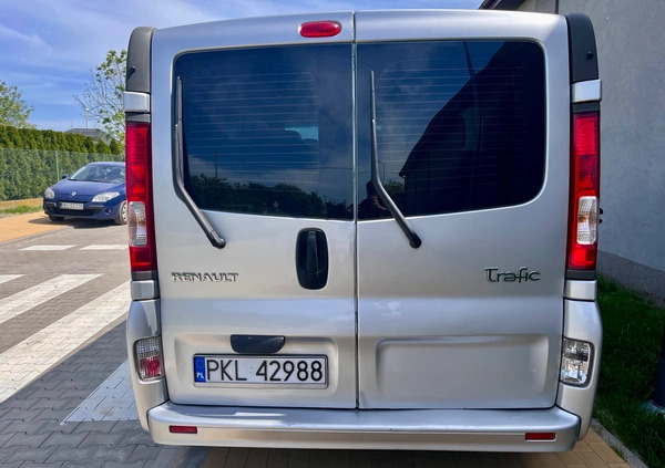 Renault Trafic cena 42900 przebieg: 282000, rok produkcji 2013 z Koło małe 121